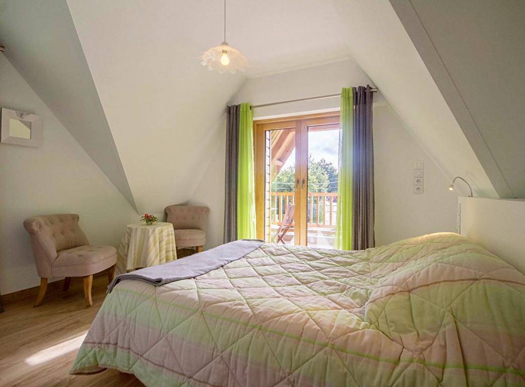 Chambres d'hôtes Palombe - Etage chambre Fleurs de pommmiers in Ploemel, Côte des Mégalithes