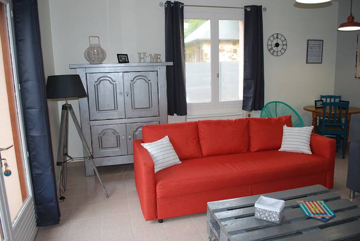 Gîte pour 4 personnes, avec terrasse et jardin, animaux acceptés