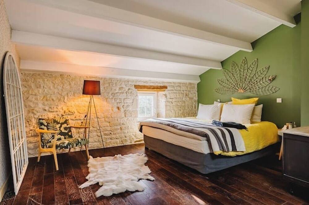 \"L'Hermione ***** \" Gîte de charme pour 6 personnes en campagne charentaise in Landrais, Région de Rochefort