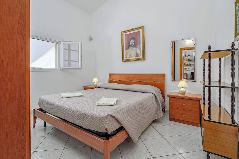 Herrliche Villa auf 800 Metern. von den Stränden von Pittulongu und Bados in Moriscu, Pittulongu