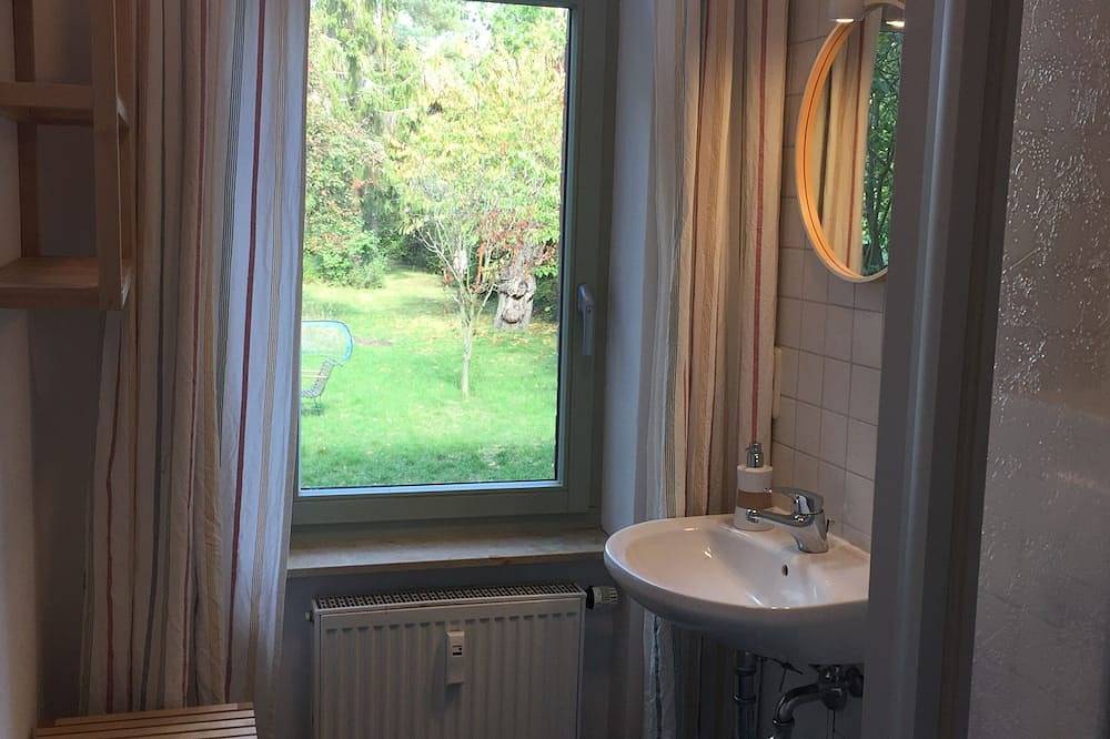 Ganze Wohnung, Ferienwohnung im Gründerzeit-Haus in Halle, Saale-Unstrut