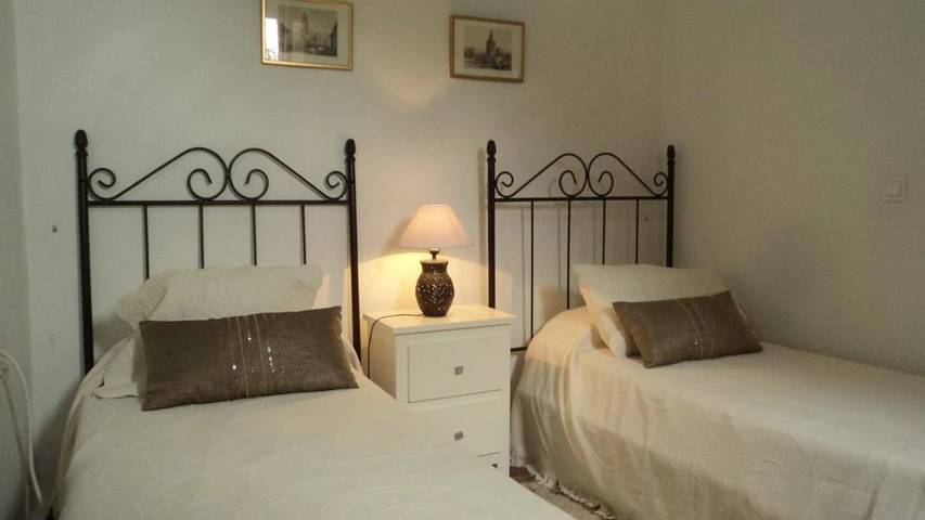 Casa rural con piscina para 5 personas, con jardín además de piscina para niños y piscina en Provincia de Sevilla - 4