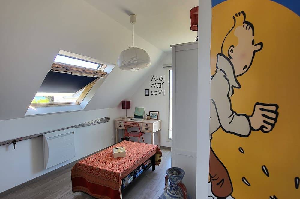 Maison confortable idéalement placée près des plages et du Gr34 in Plouescat, Côte des Légendes