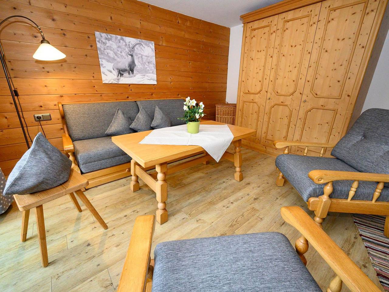 Ganze Ferienwohnung, Landhaus Schmid - Fewo 2 Ochsenberg in Ried (Obermaiselstein), Obermaiselstein