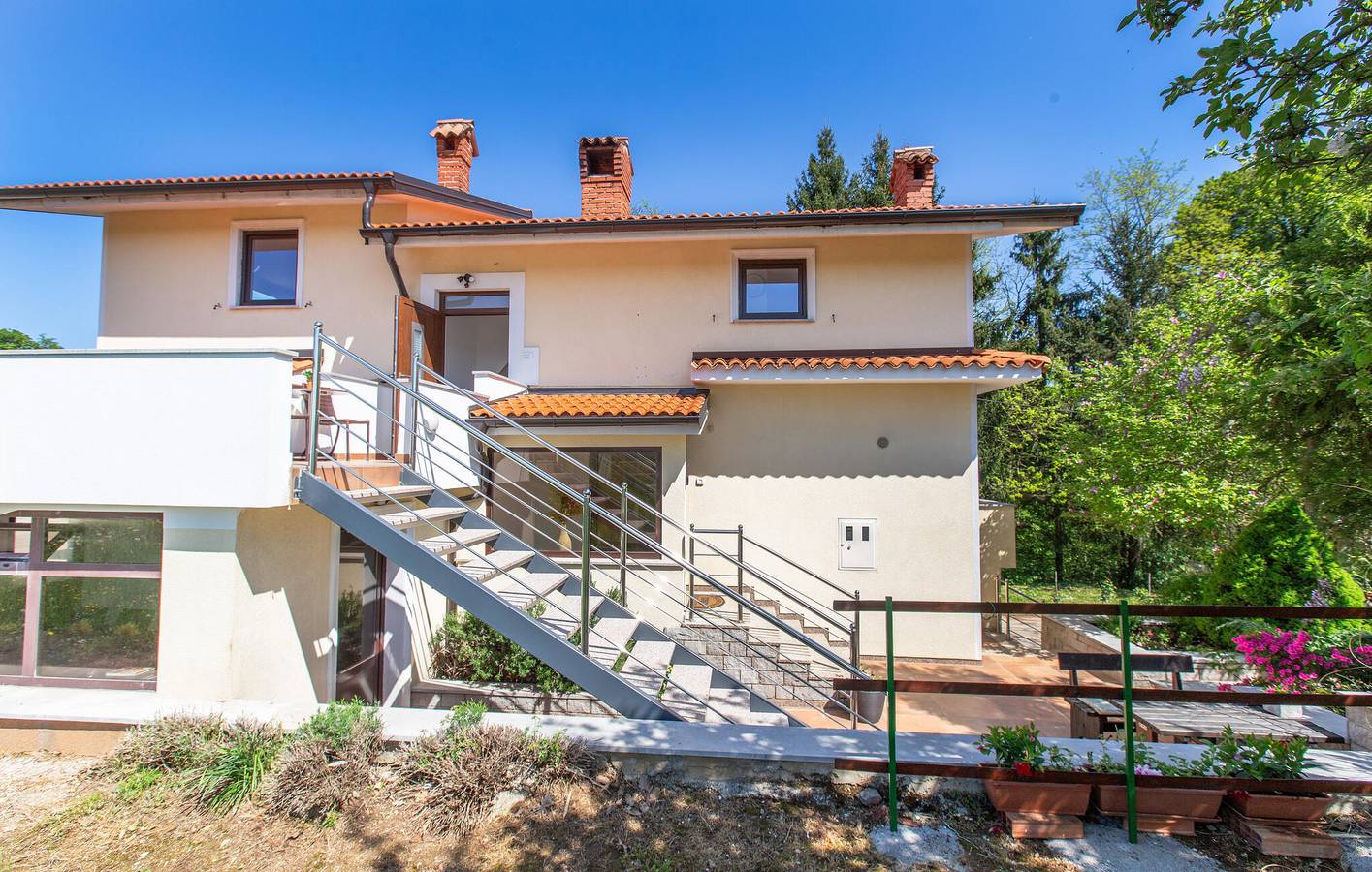 Ferienhaus für 10 Personen mit Garten in Zizan, Slowenien