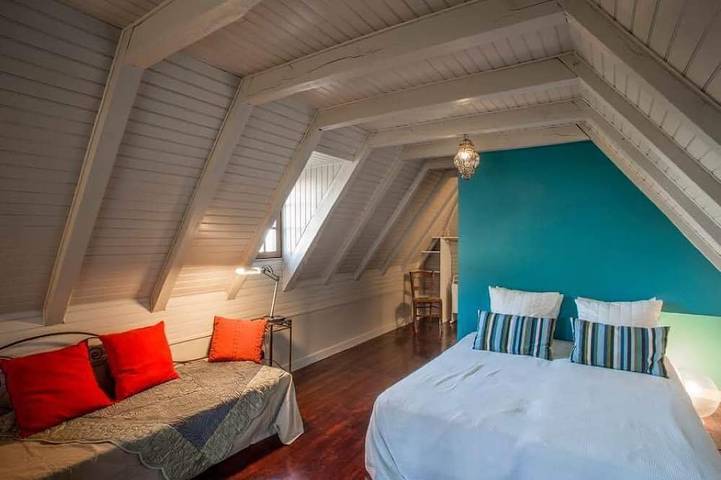 Location de vacances pour 6 personnes, avec piscine et jardin à Cassaniouze - 3