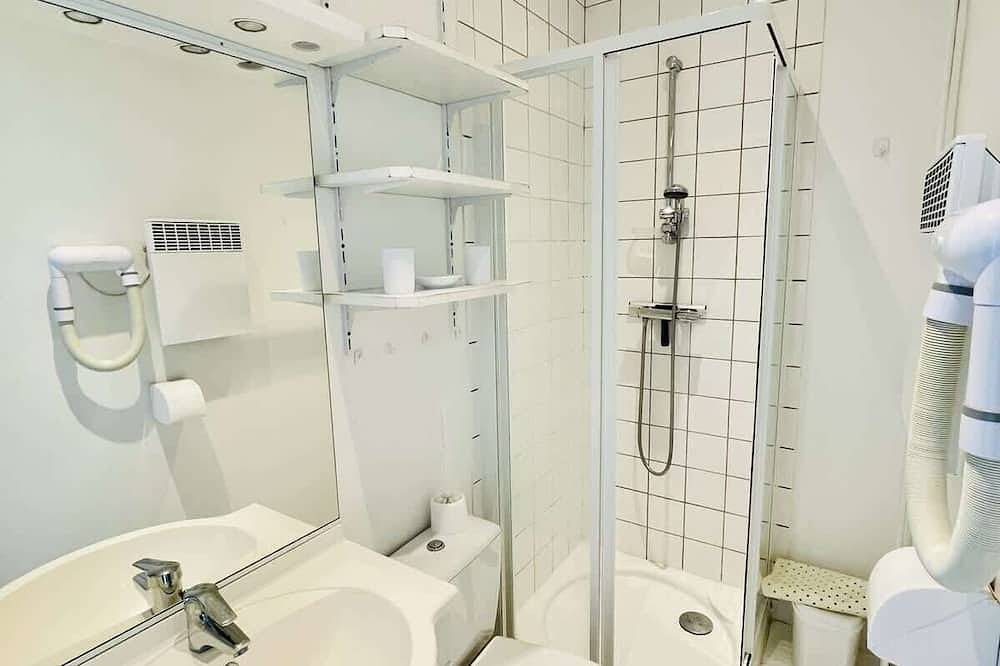 Apartamento entero, Victor Hugo : Apartment 300 meters from the thermal baths in La Vôge-les-Bains, Región de Épinal