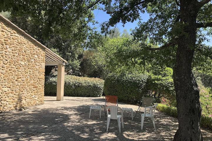 Location de vacances pour 6 personnes, avec terrasse et jardin à Piégon - 3