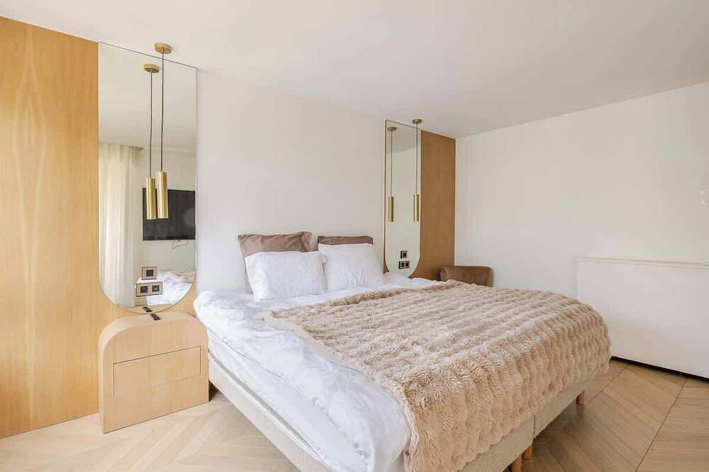 Entire apartment, Luxury & spacious near Accor Arena & Bastille in Charenton-le-Pont, Val-de-Marne
