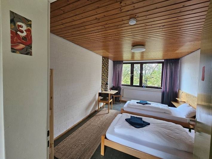 Gîte pour 2 personnes, avec terrasse et jardin à Gomadingen - 4