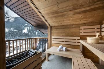 Gîte pour 14 personnes, avec balcon ainsi que sauna et vue dans Office De Tourisme De Champagny En Vanoise