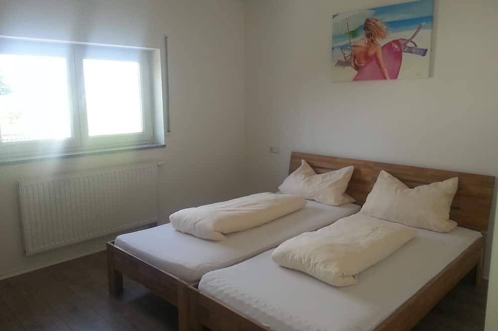 Ganze Wohnung, Ferienwohnung Fasold Obergeschoss mit Balkon in Legoland Deutschland, Günzburg