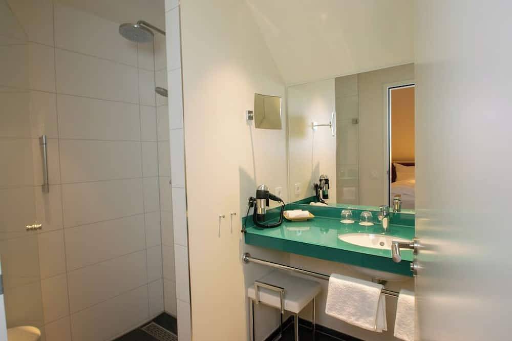 Peaceful Escape Ideal for a Romantic Getaway - with Indoor and Outdoor Pool in Ootmarsum, Twente