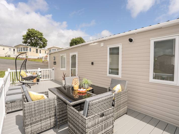 Glamping for 4 people, with garden in Gwynedd