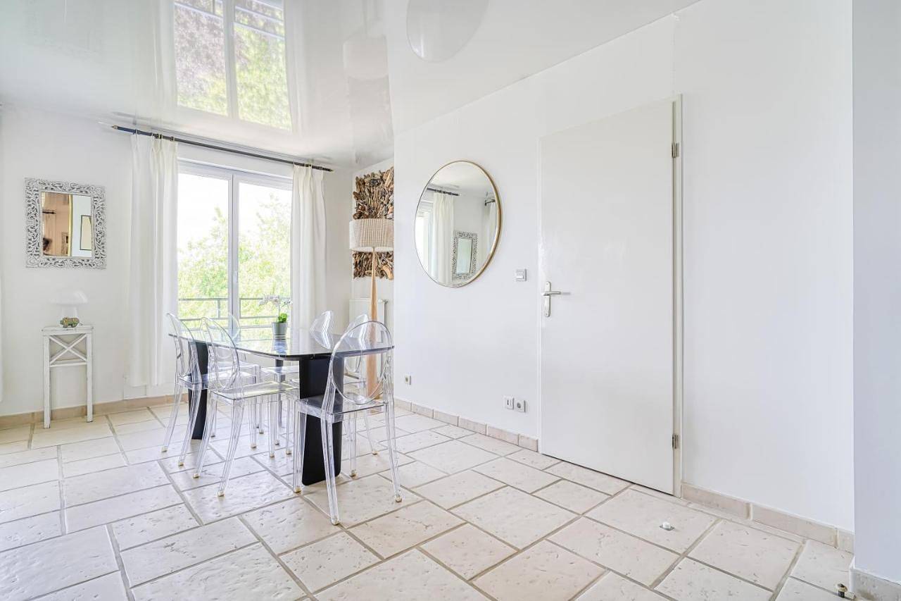 Appartement entier, Séjour Luxe - Proche Versailles et Paris in Guyancourt, Yvelines