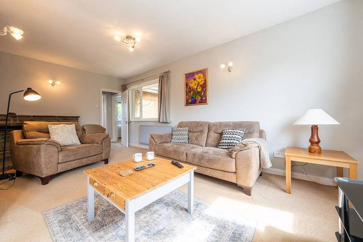 Holiday home for 4 people, with garden in Cardiff
