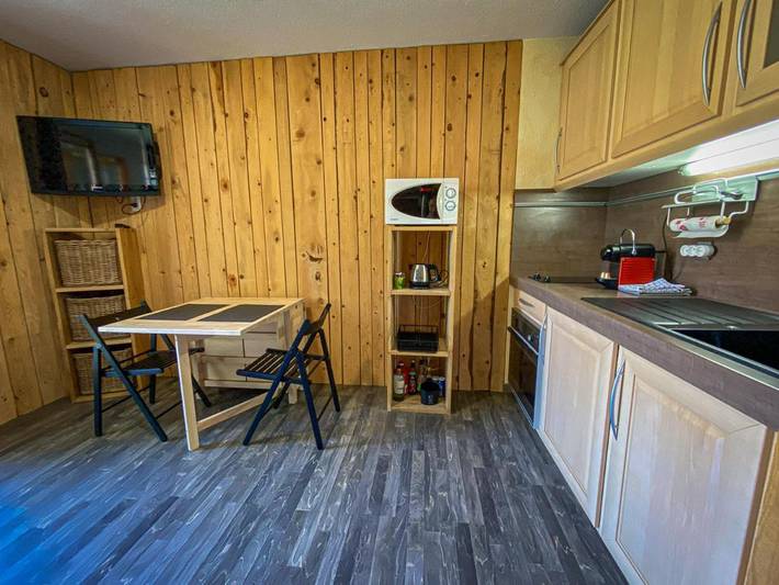 Gîte pour 4 personnes, avec vue et balcon, animaux acceptés dans Auron - 3