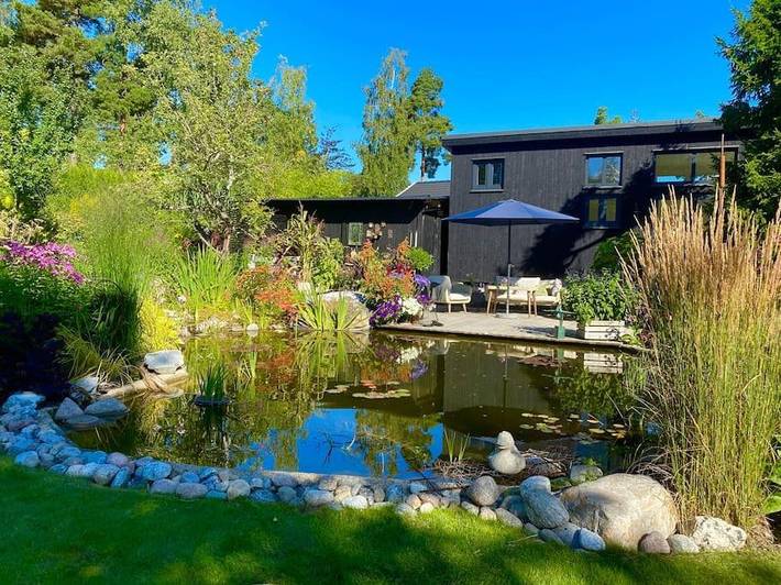 Ferienhaus für 4 Personen, mit Terrasse und Garten sowie Ausblick in Stenhamra