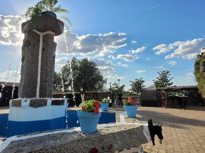 Casa de vacaciones para 4 personas, con Balcón y Terraza además de Jardín y Piscina en Los Pedroches
