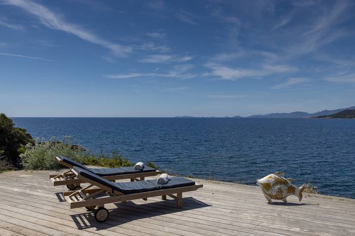Location de vacances pour 6 personnes, avec terrasse et jardin à Pietrosella - 2