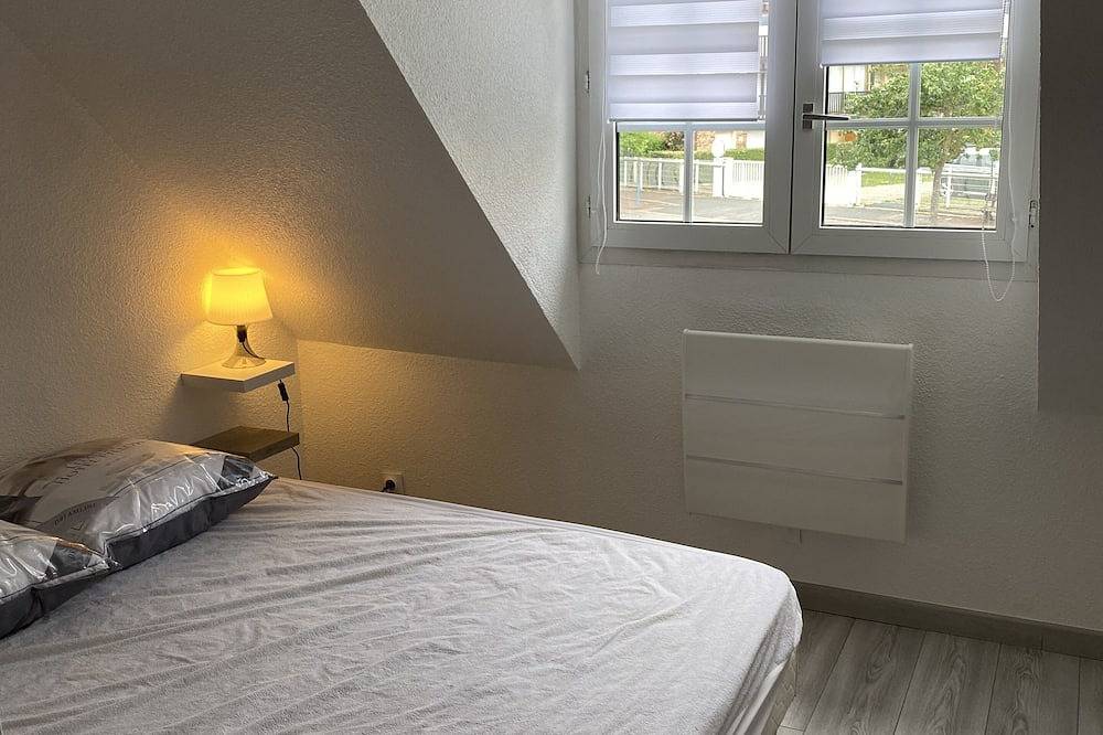 Cottage Normand avec jardin privatif de 80 m2  à 300 m de la plage au calme in Villers-sur-Mer, Région de Lisieux