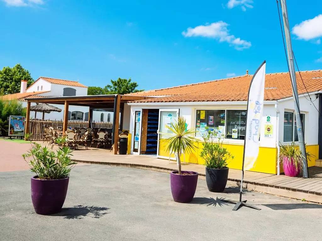C- Mobil casa Adriático - 2 dormitorios 4 personas in Longeville-sur-Mer, Vandea