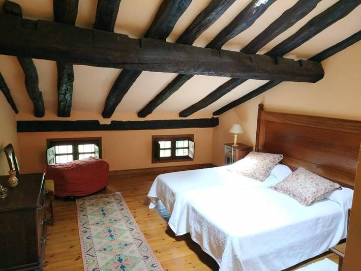 Casa rural para 7 personas, con jardín además de balcón y vistas en Cabuérniga - 3