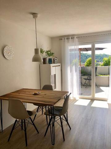 Gîte pour 2 personnes, avec terrasse et vue à Lörrach