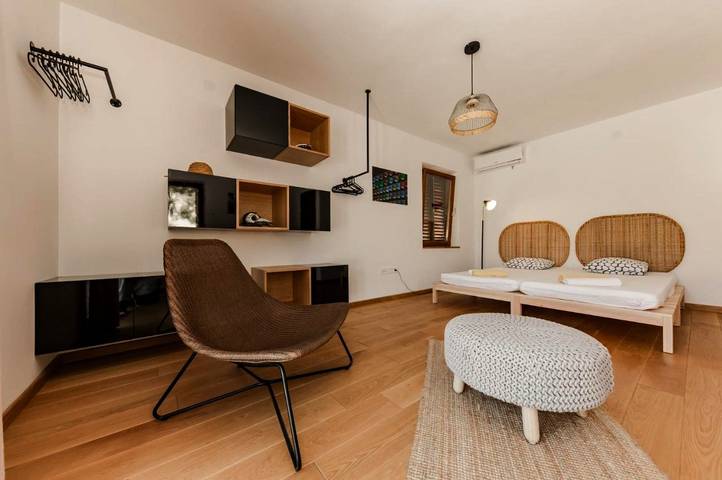 Maison d’hôte pour 2 personnes, avec vue et jardin dans Hvar