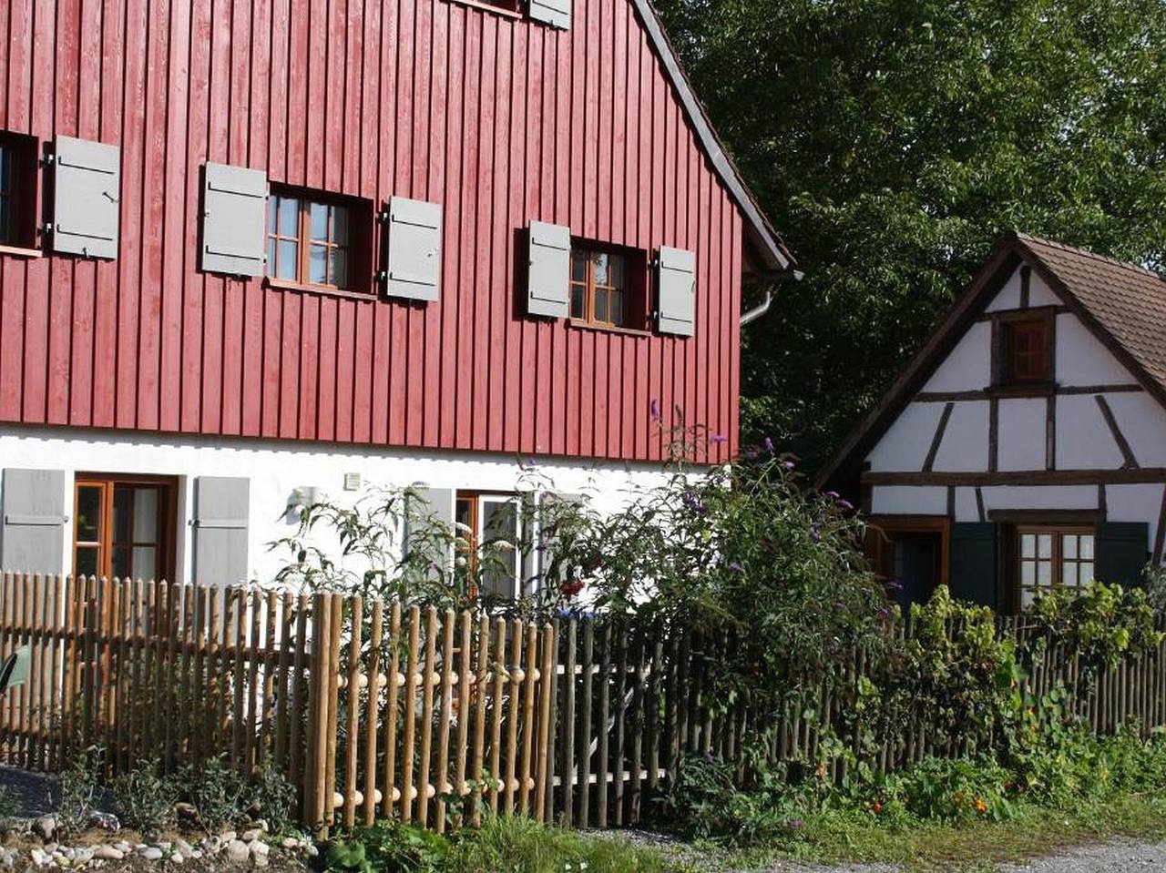 Ganze Wohnung, Ferienwohnung 'Hornauer' mit Bergblick, Wi-Fi und Klimaanlage in Salem, Region Bodensee-Oberschwaben