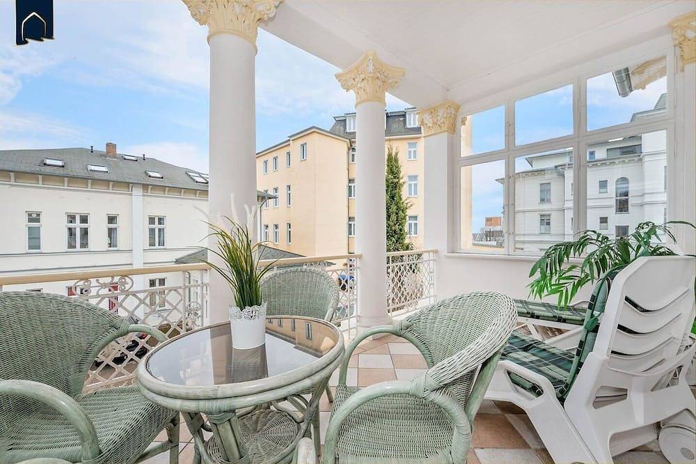 Moderne Ferienwohnung in Heringsdorf mit Balkon – nur 100 m zum Strand - Villa in Seebad Heringsdorf, Heringsdorf