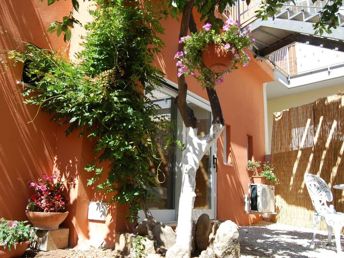 Ferienwohnung für 2 Personen, mit Garten in Olbia - 4