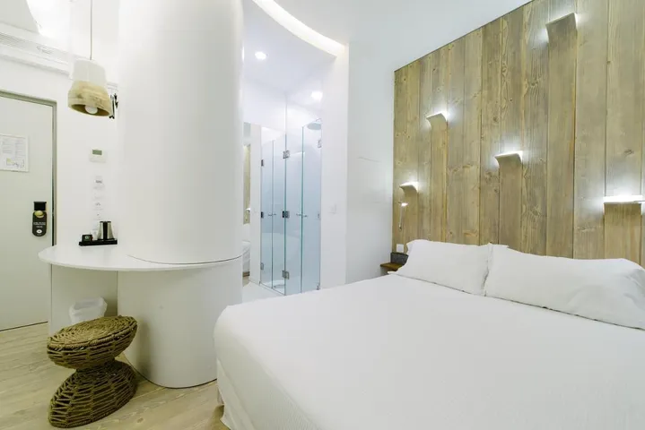 Hotel para 2 personas, con jardín y jacuzzi, Se admiten mascotas - 1