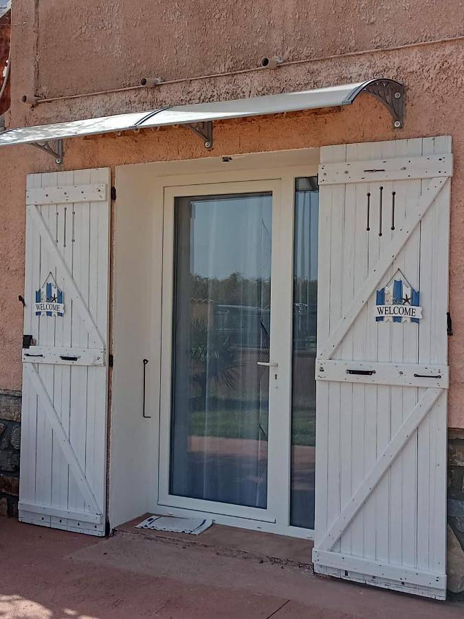 Gîte pour 2 personnes, avec terrasse et vue à Lucciana - 4