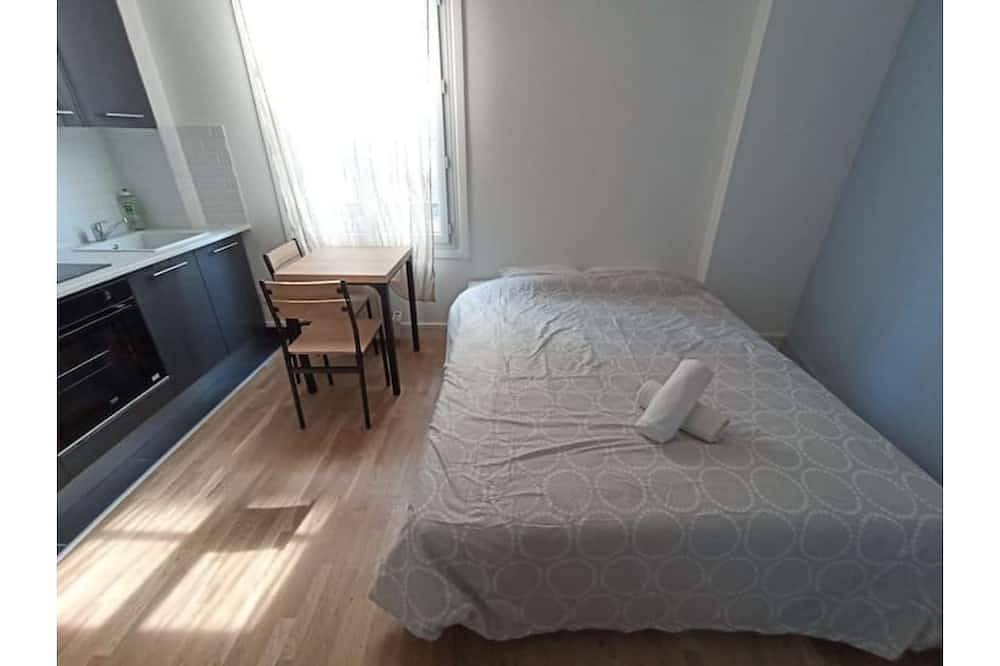 Entire apartment, Comfortable studio - Hypercentre - 20 min to Paris in Maisons-Laffitte, Yvelines