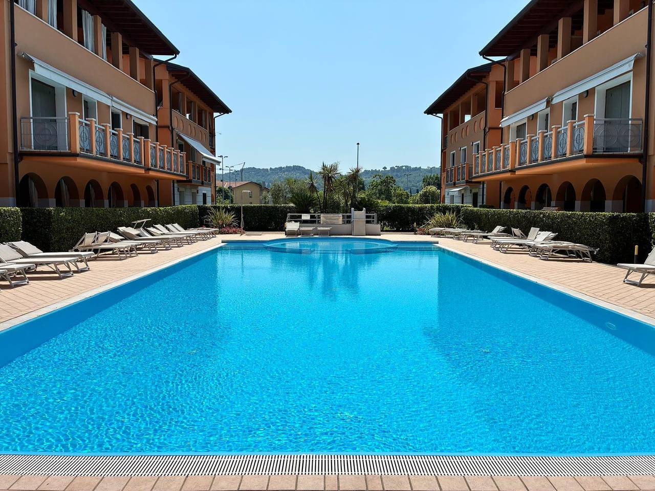 Ganze Wohnung, Freestyle Apartment in Salò, Gardasee-Berge