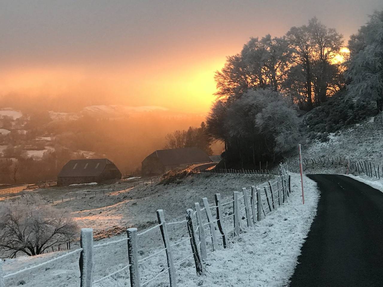 "La Forge des Estives", gîte au cœur du Cézallier in Vèze, Parc naturel régional des Volcans d'Auvergne