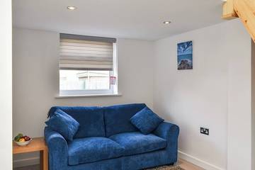 Log Cabin for 2 People in Padstow, Cornwall, Photo 3