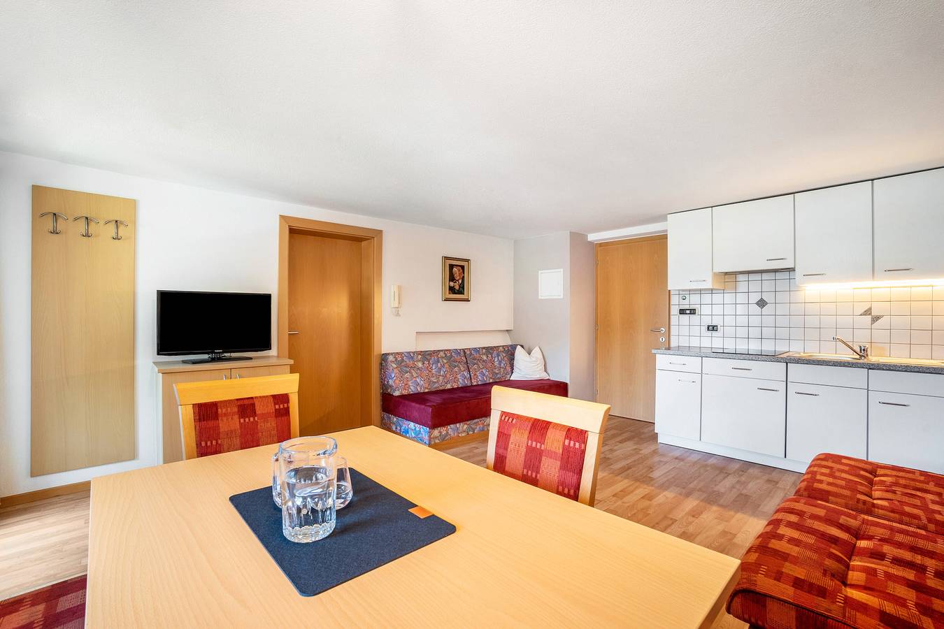 Appartamento intero, Appartamento 'Bergkristall 1' con vista sulle montagne, giardino in comune e Wi-Fi in San Giacomo, Valle Aurina