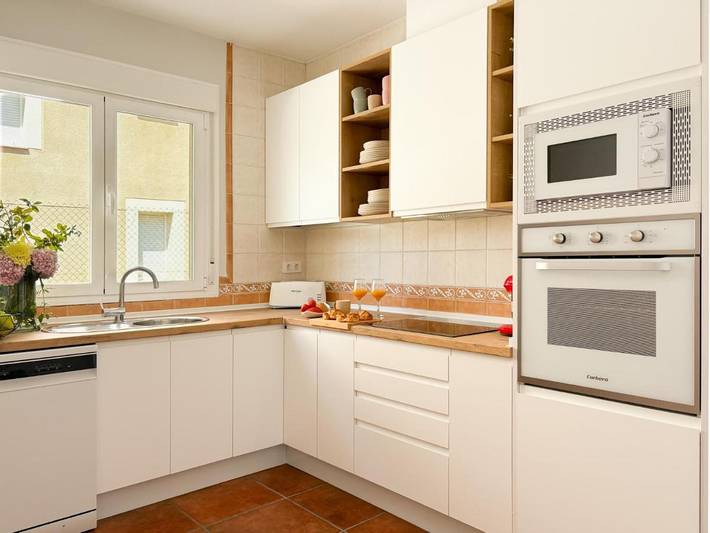 Chalet para 15 personas, con piscina además de terraza y vistas, Se admiten mascotas en La Vera - 3