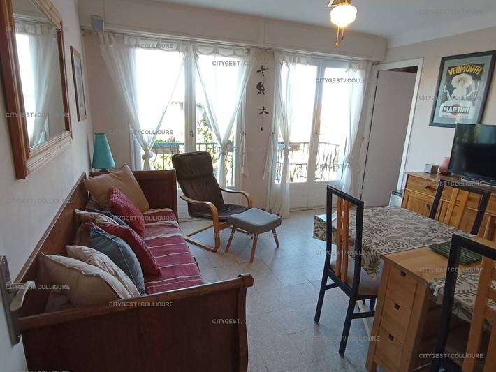 Ganze Wohnung, F2 Kabinenwohnung 300m vom Strand mit Privatparkplatz in La Côte Vermeille, Collioure