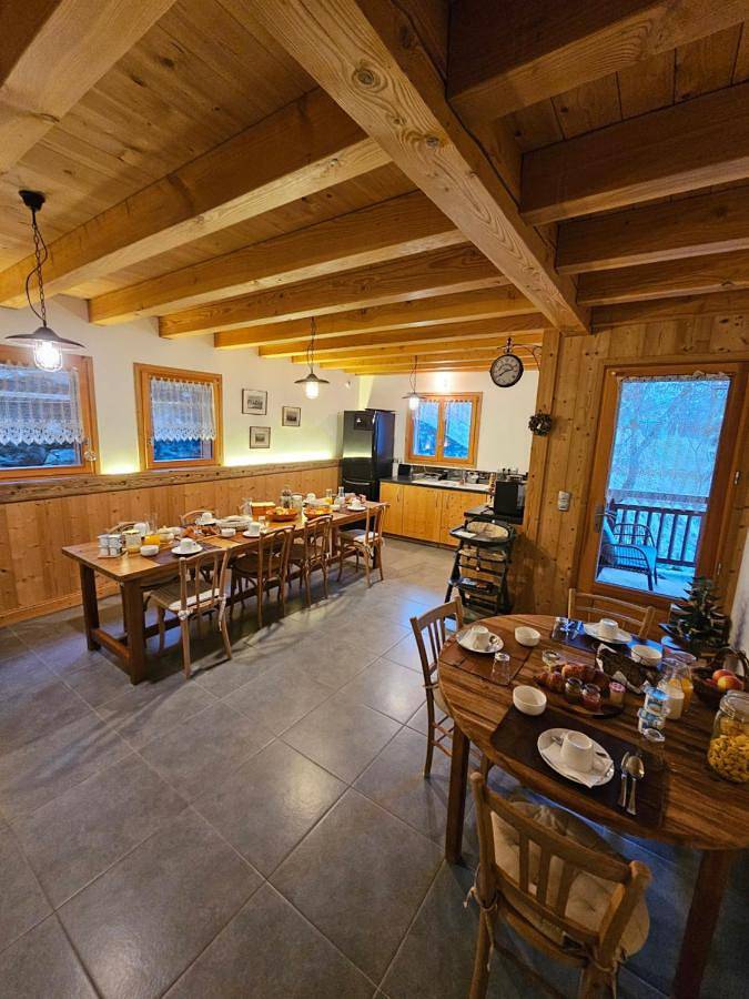 Chambre d’hôte pour 2 personnes, avec jardin et vue, adapté aux familles à Sallanches - 2
