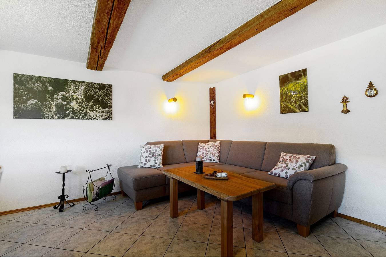 Holiday Home 'Ferienhaus Speicher' with Mountain View, Private Terrace and Wi-Fi in Zell am Harmersbach, Central Black Forest