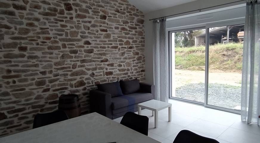 Gîte pour 4 personnes, avec jardin et terrasse à Frossay - 3