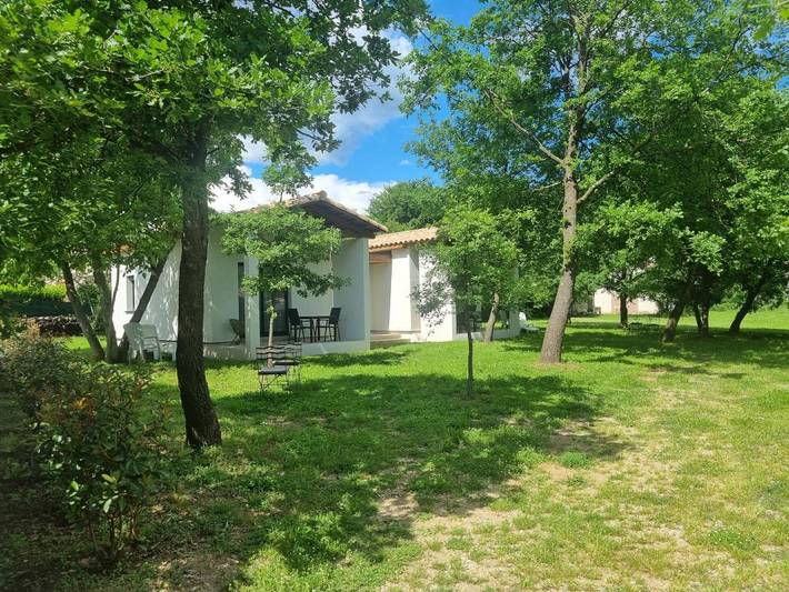 Gîte pour 2 personnes, avec piscine et jardin ainsi que terrasse et vue à Avèze (Languedoc-Roussillon) - 3