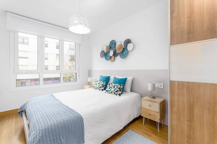 Ferienwohnung für 6 Personen, mit Balkon und Pool in San Sebastian - 4