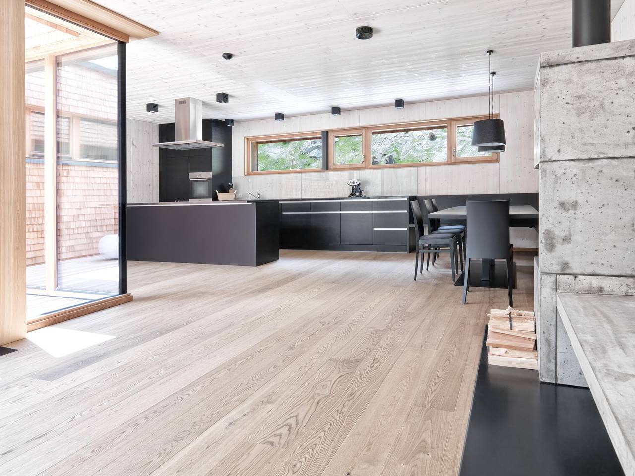Chalet Resort nabij het meer in Kals am Großglockner, Bezirk Lienz
