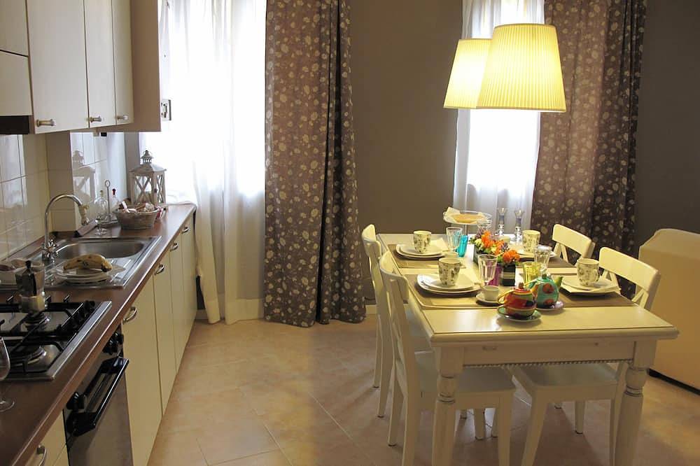 Geheel appartement, Verfijnd en elegant appartement in het centrum van Verona in Centro Storico, Verona