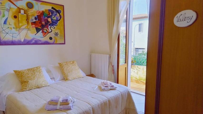 Gîte pour 3 personnes, avec piscine ainsi que jardin et jacuzzi à Sinalunga - 3