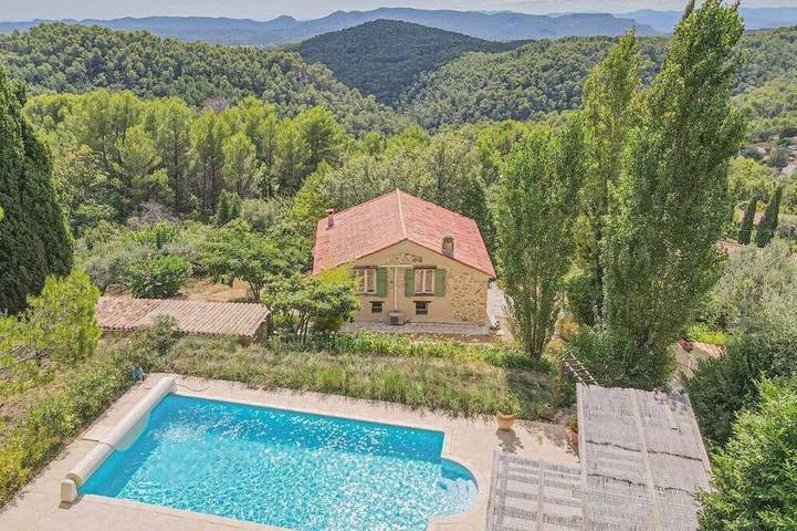 Country house for 11 people, with garden and hot tub - 1
